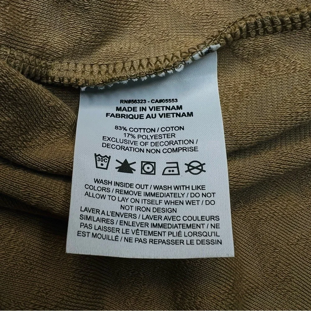 NWT Nike Sportswear Everyday Modern Allover Boxy Top Camel Size Small Cheveron - Picture 6 of 8